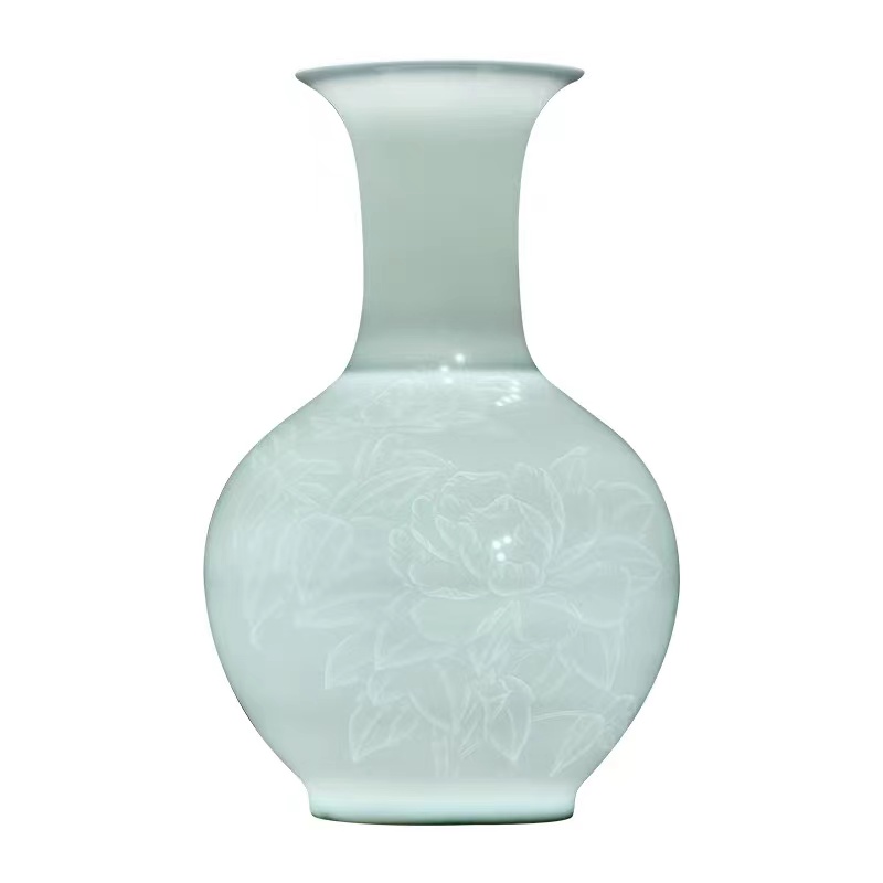青花瓷器瓶